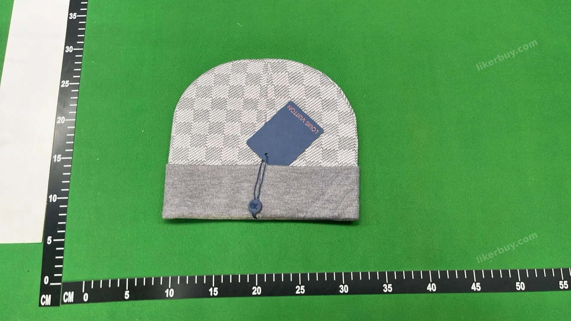 LV Beanie product reference 8