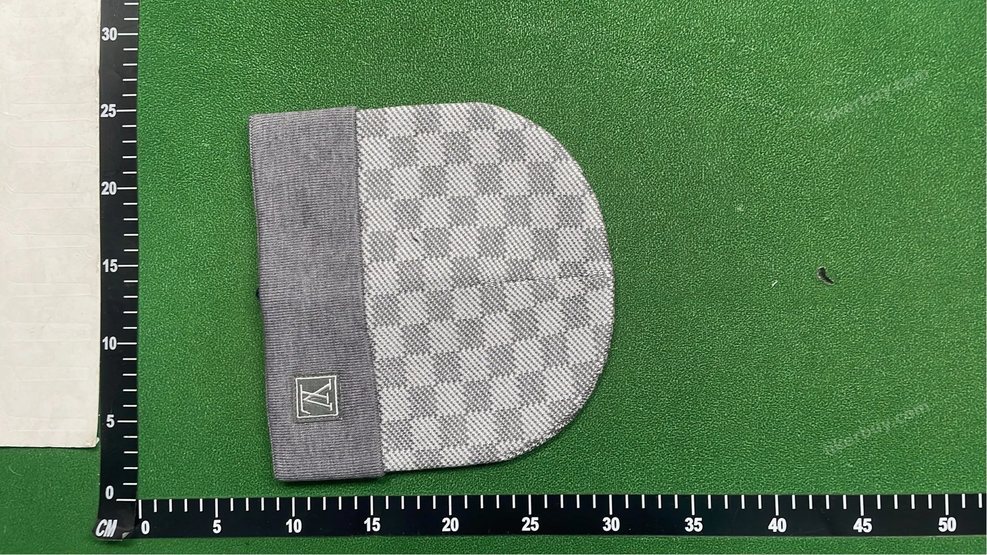 LV Beanie product reference 4
