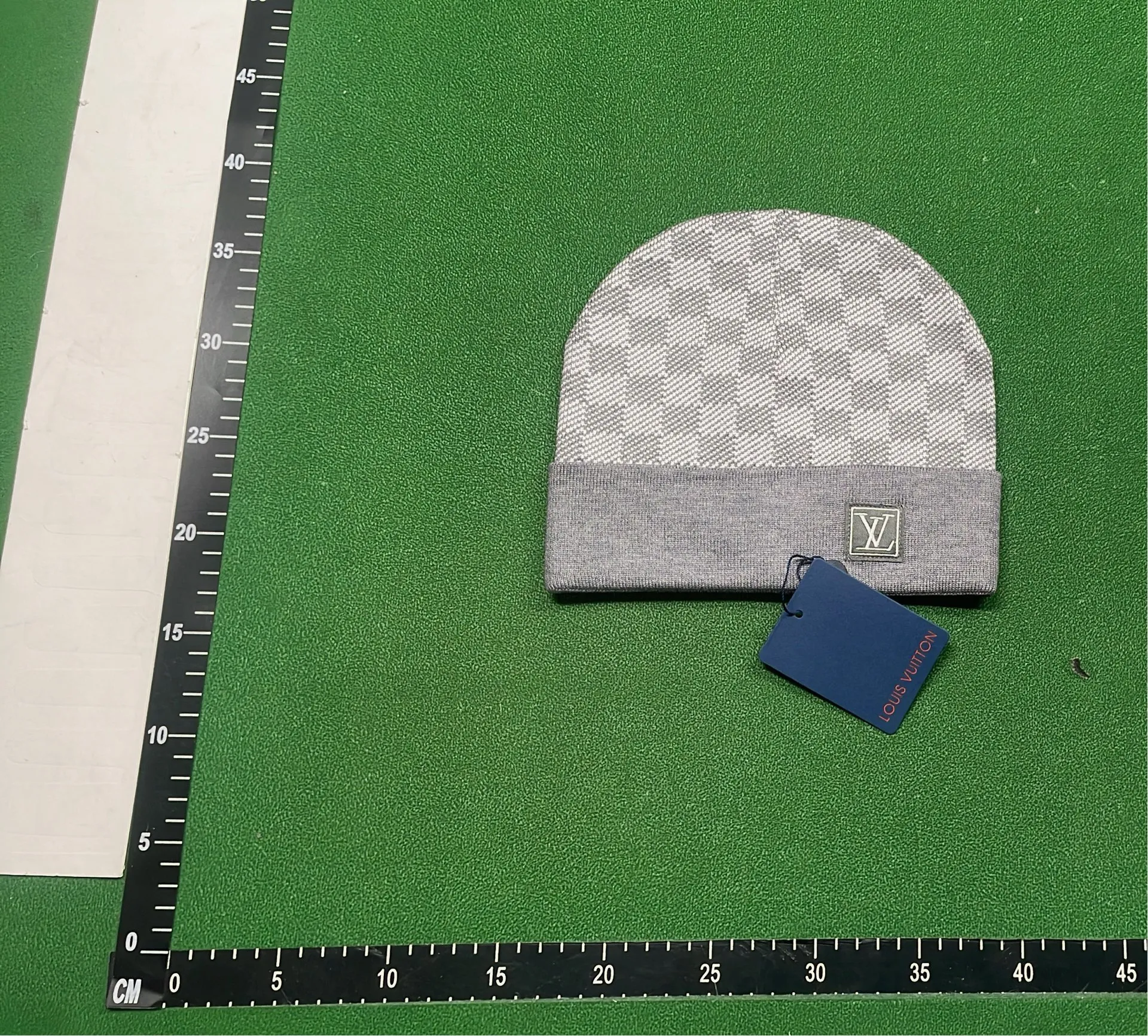 LV Beanie product reference 12