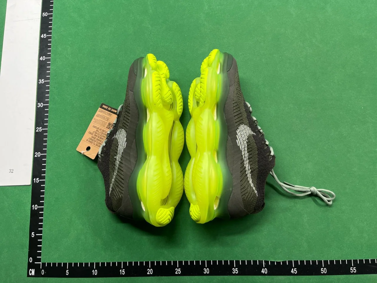 nike AIRMAX SCORPION QC photo