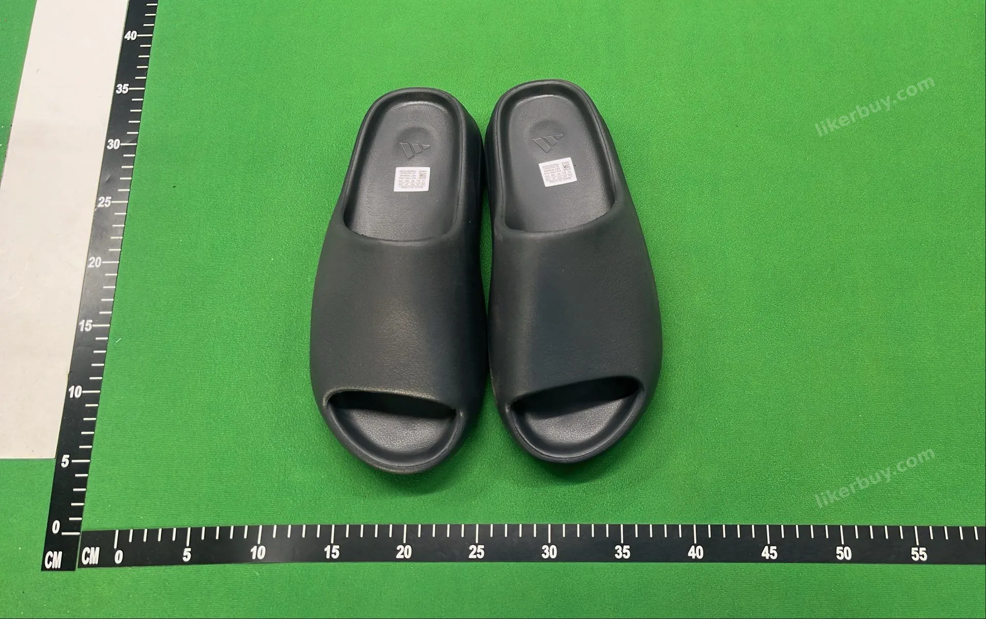 adidas Yeezy Slide product reference 1