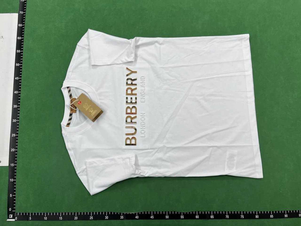 Burberry T-shirt short sleeve High version QC photo
