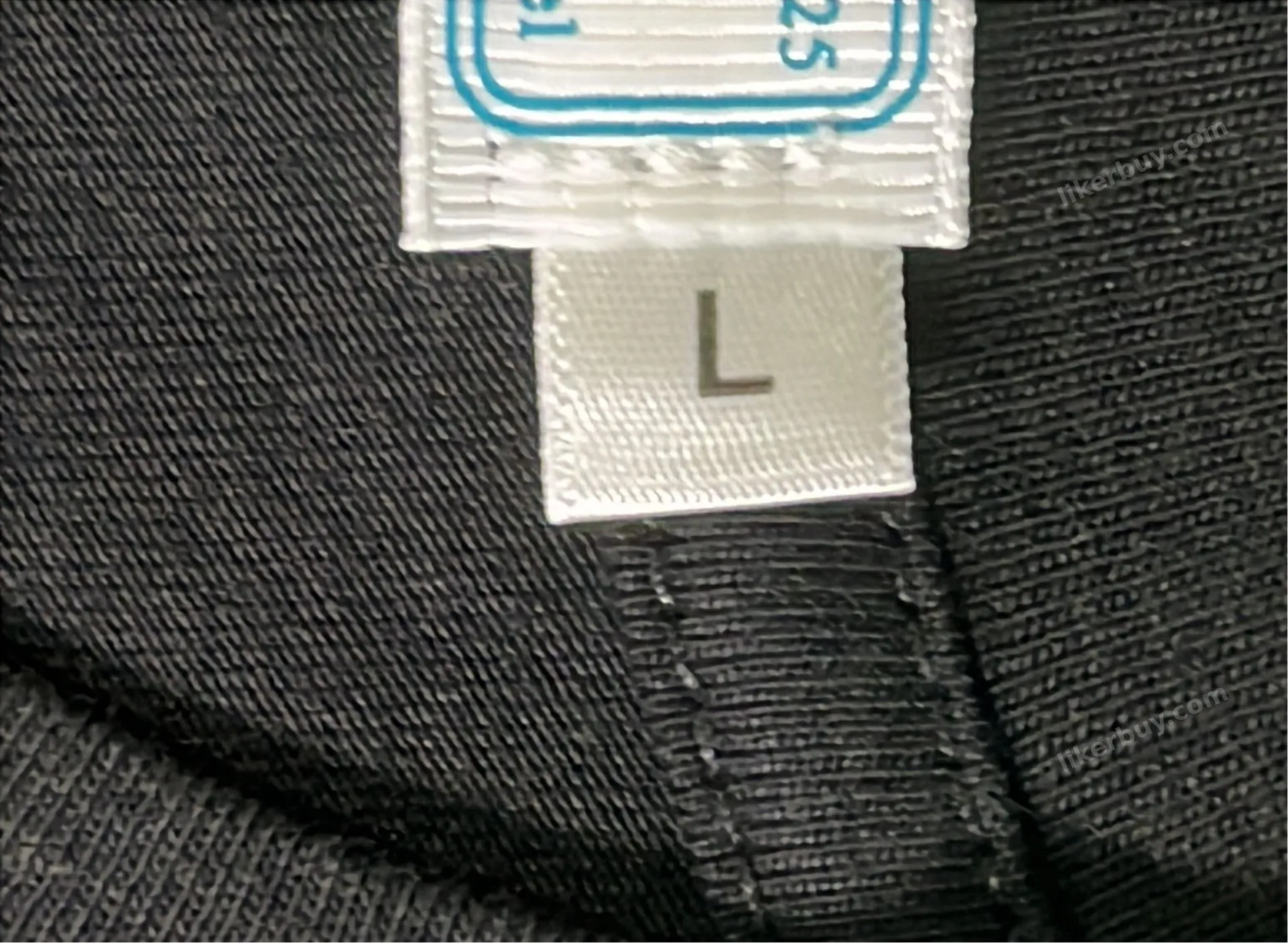 Off white T-shirt 37style product reference 8
