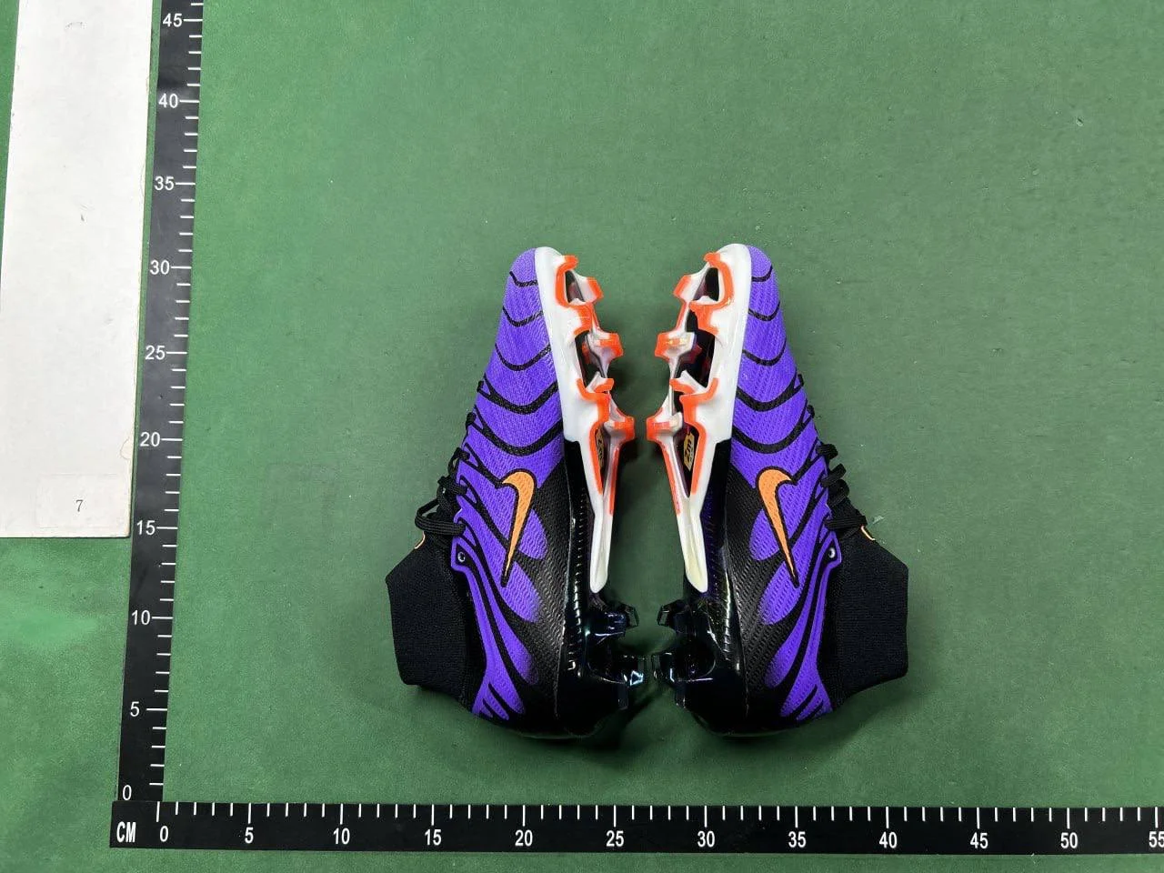 Nike soccer shoes QC photo