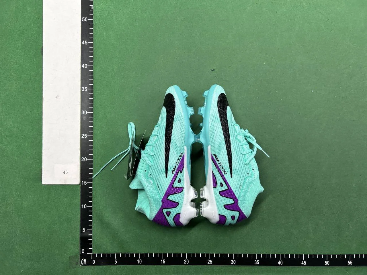Nike soccer shoes QC photo