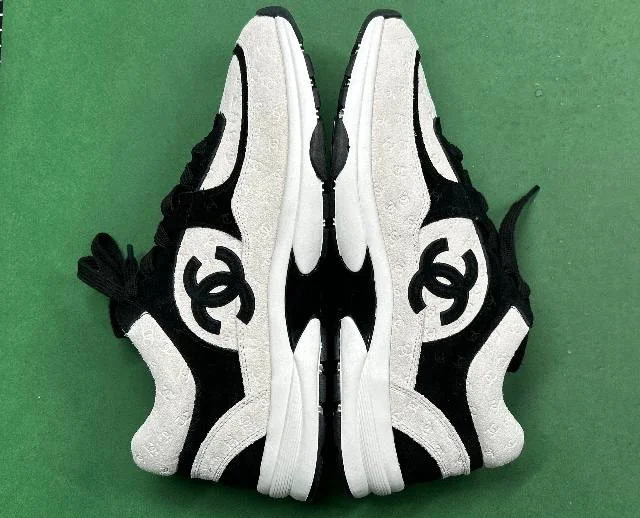Chanel shoes QC photo