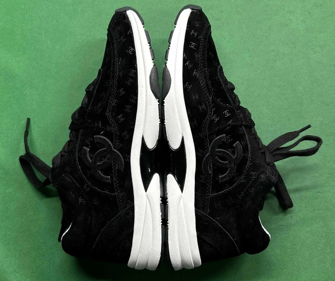 Chanel shoes QC photo
