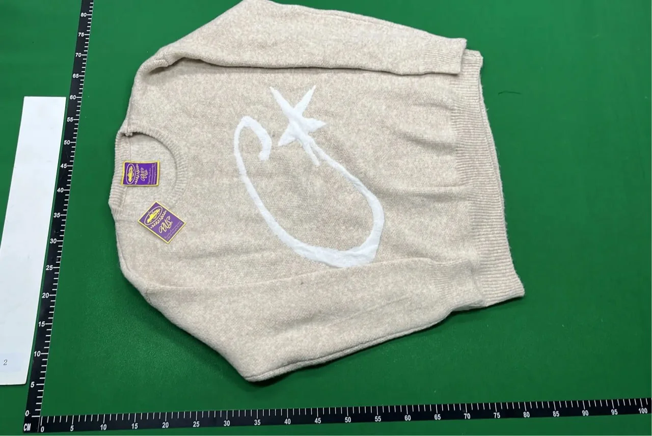 Corteiz Sweater jacket QC photo
