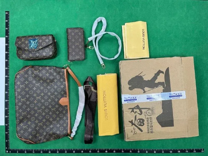 Louis Vuitton Bags QC photo