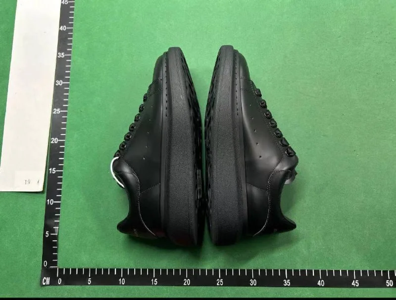 Alexander McQueen QC photo