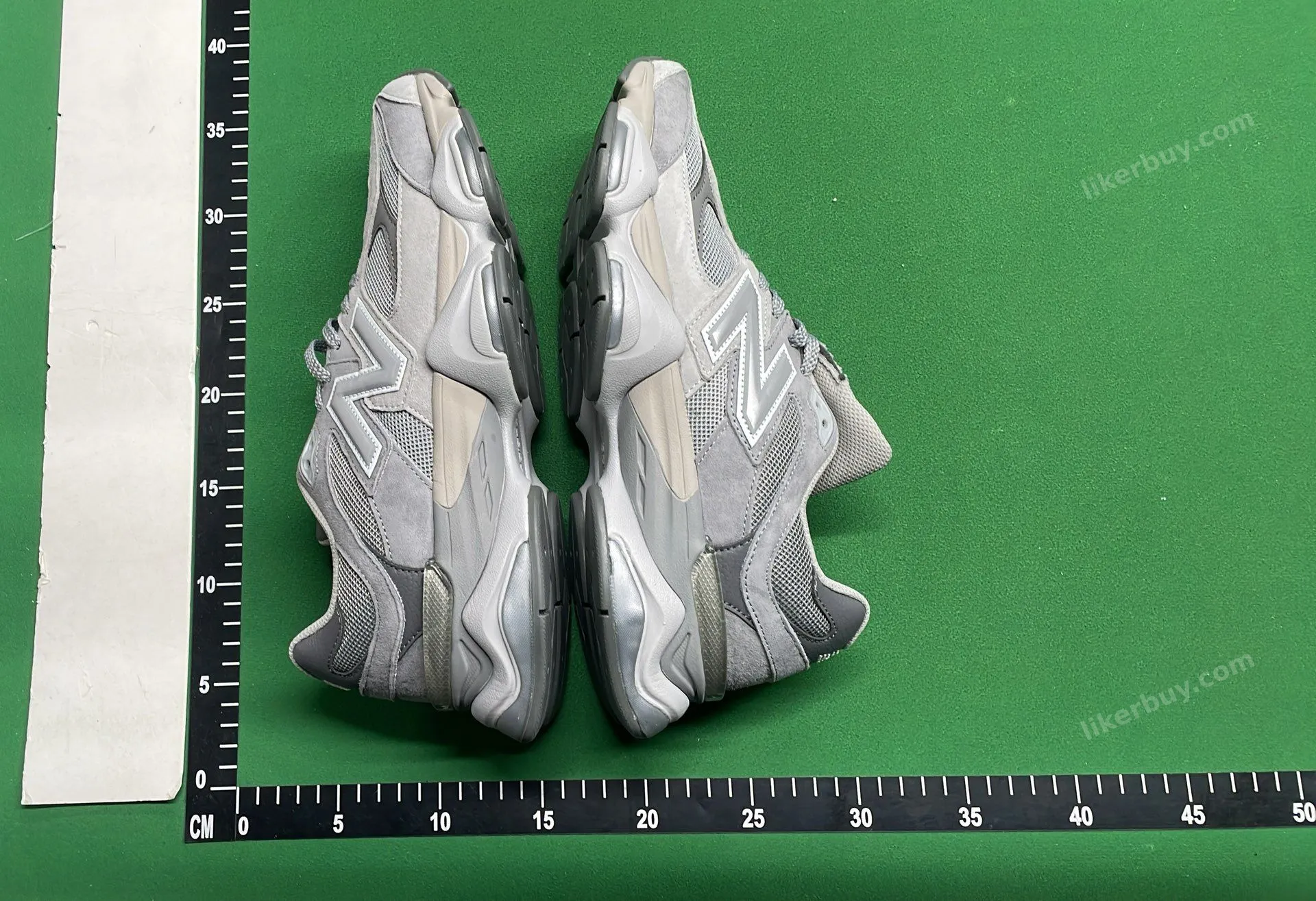 NEW BALANCE 9060 product reference 2