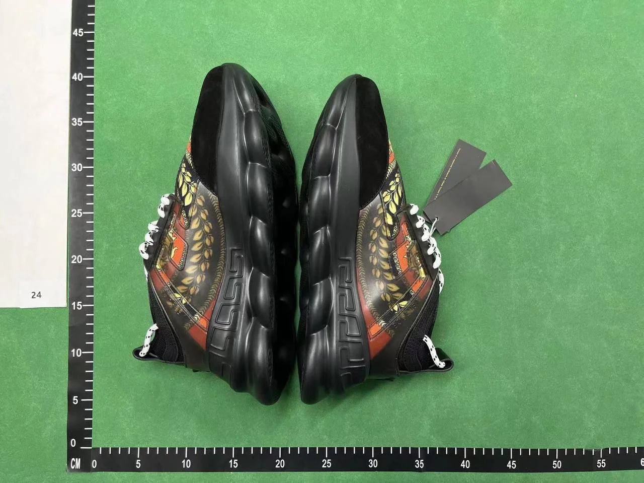 Versace shoes QC photo