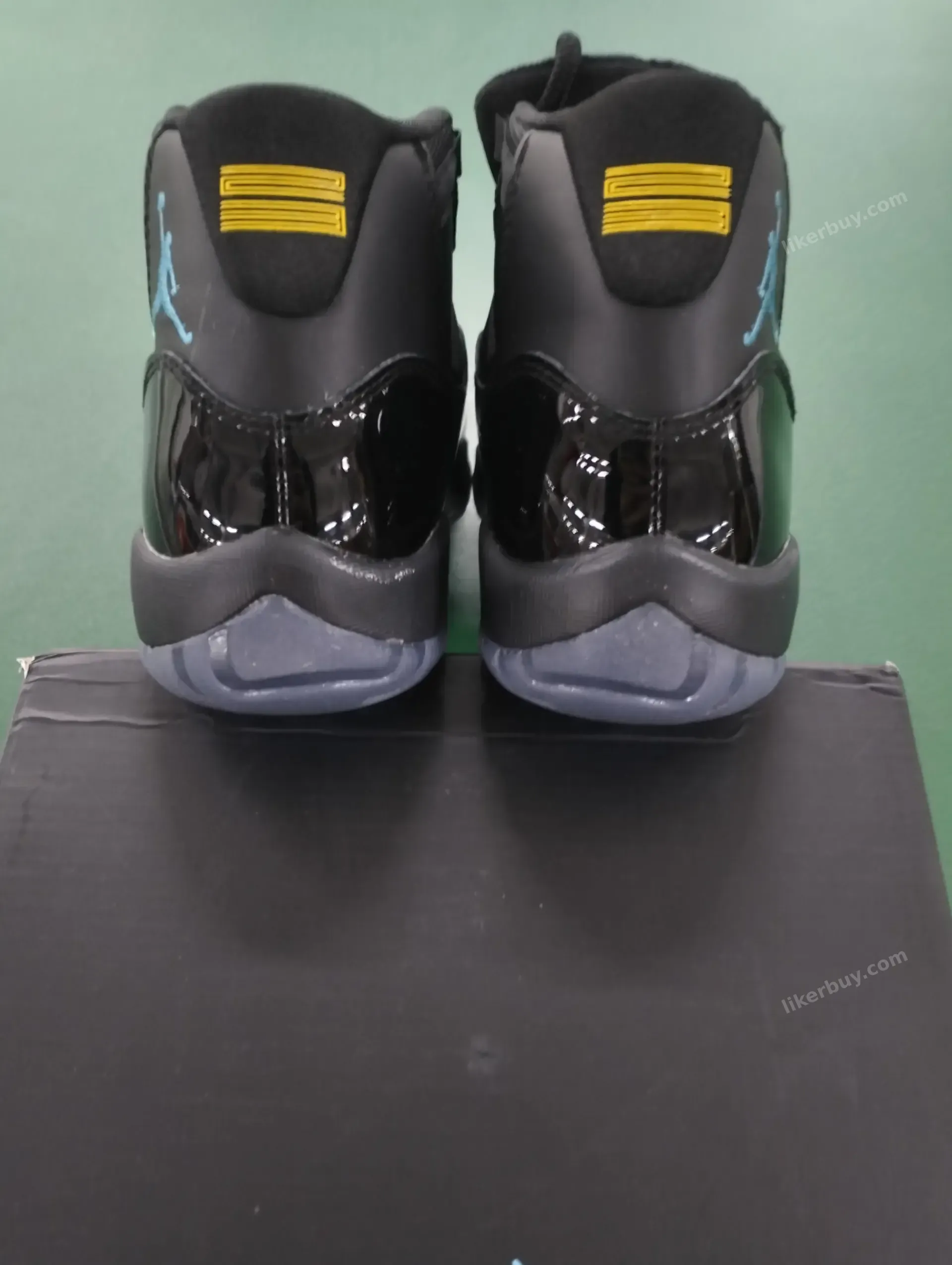 Air Jordan 11 Retro product reference 2