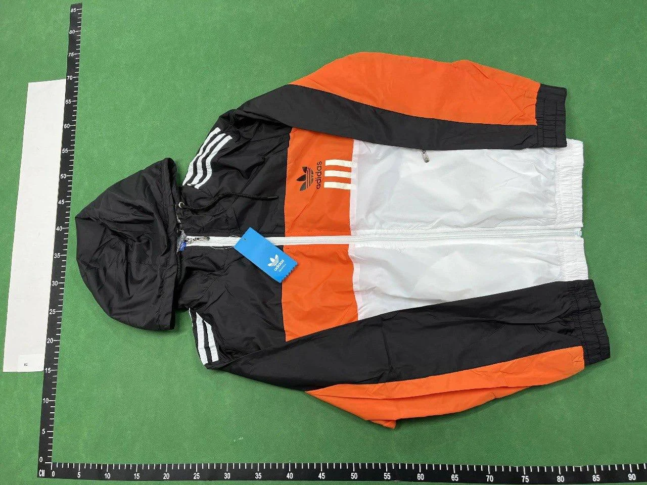Adidas Sportswear QC photo