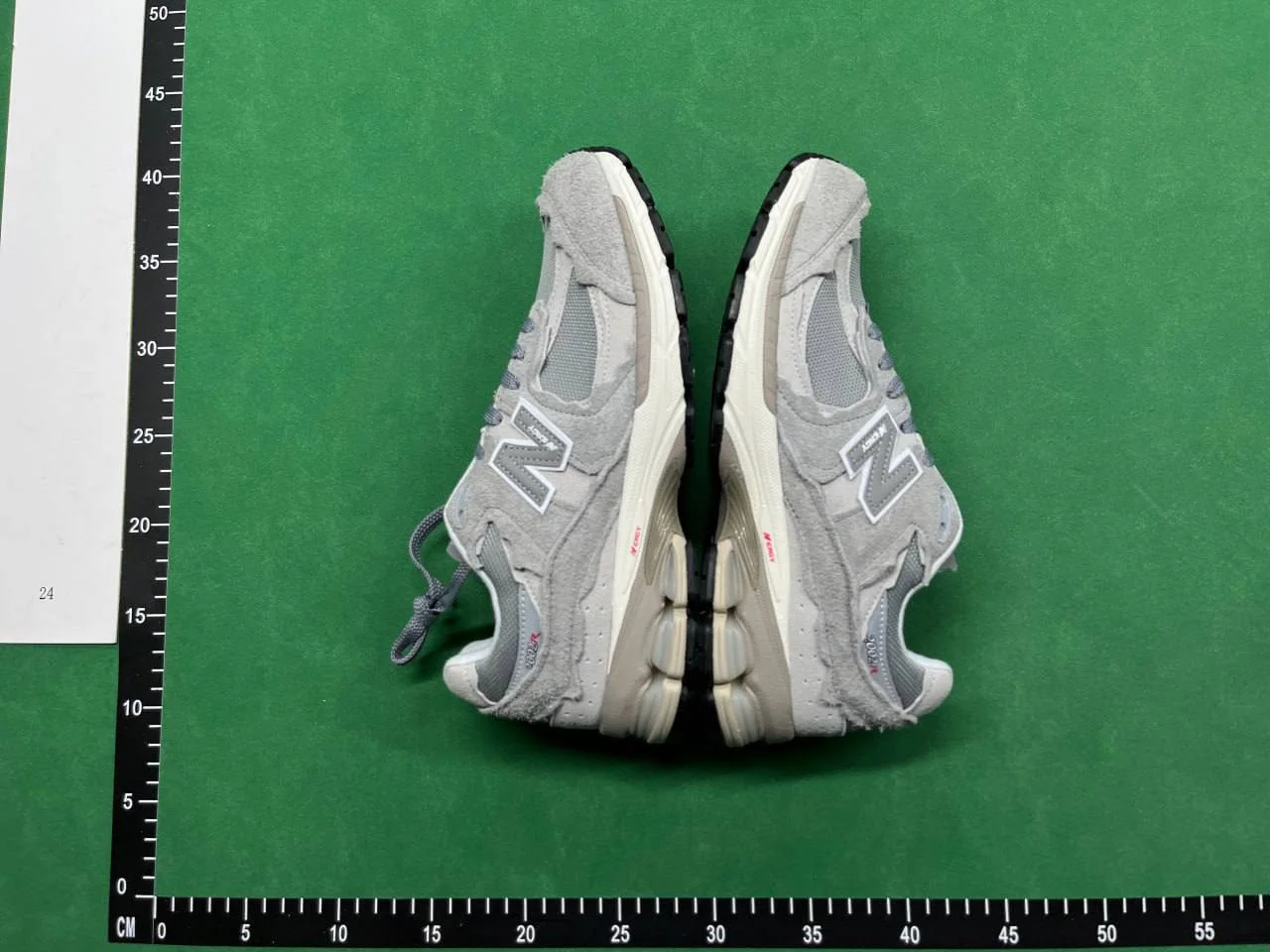 New balance NB2002R (35+styles) QC photo