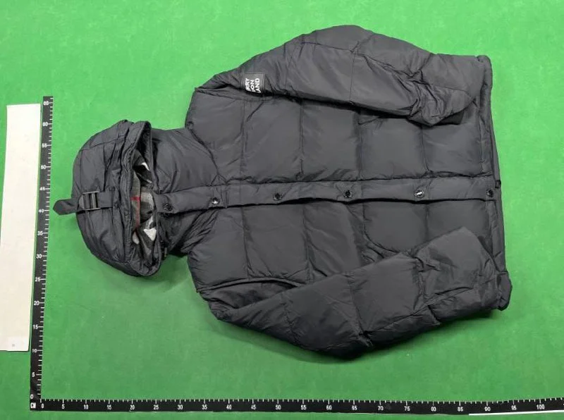 Burberry Down jacket QC photo