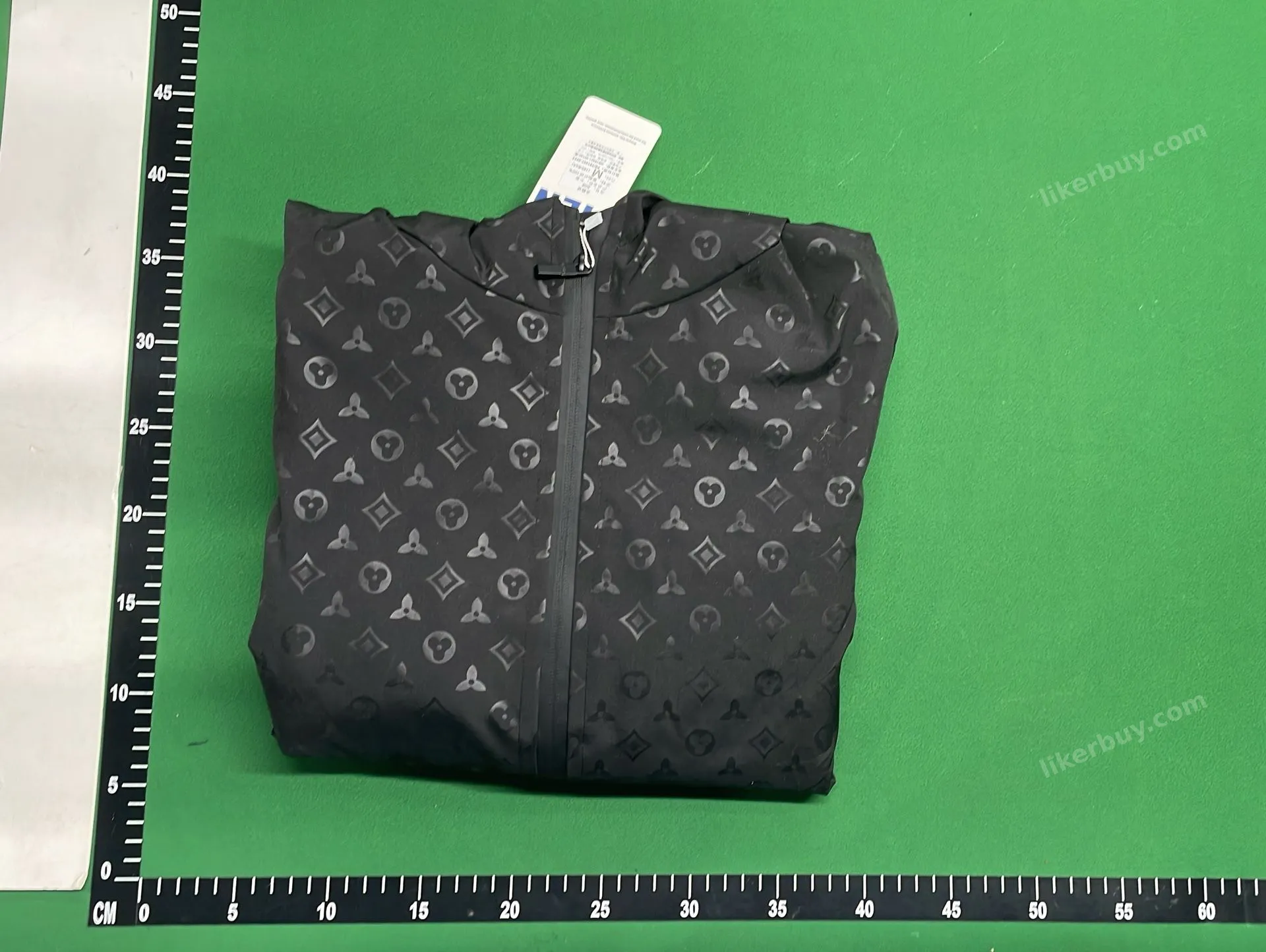LOUIS VUITTON WINDBREAKER product reference 1