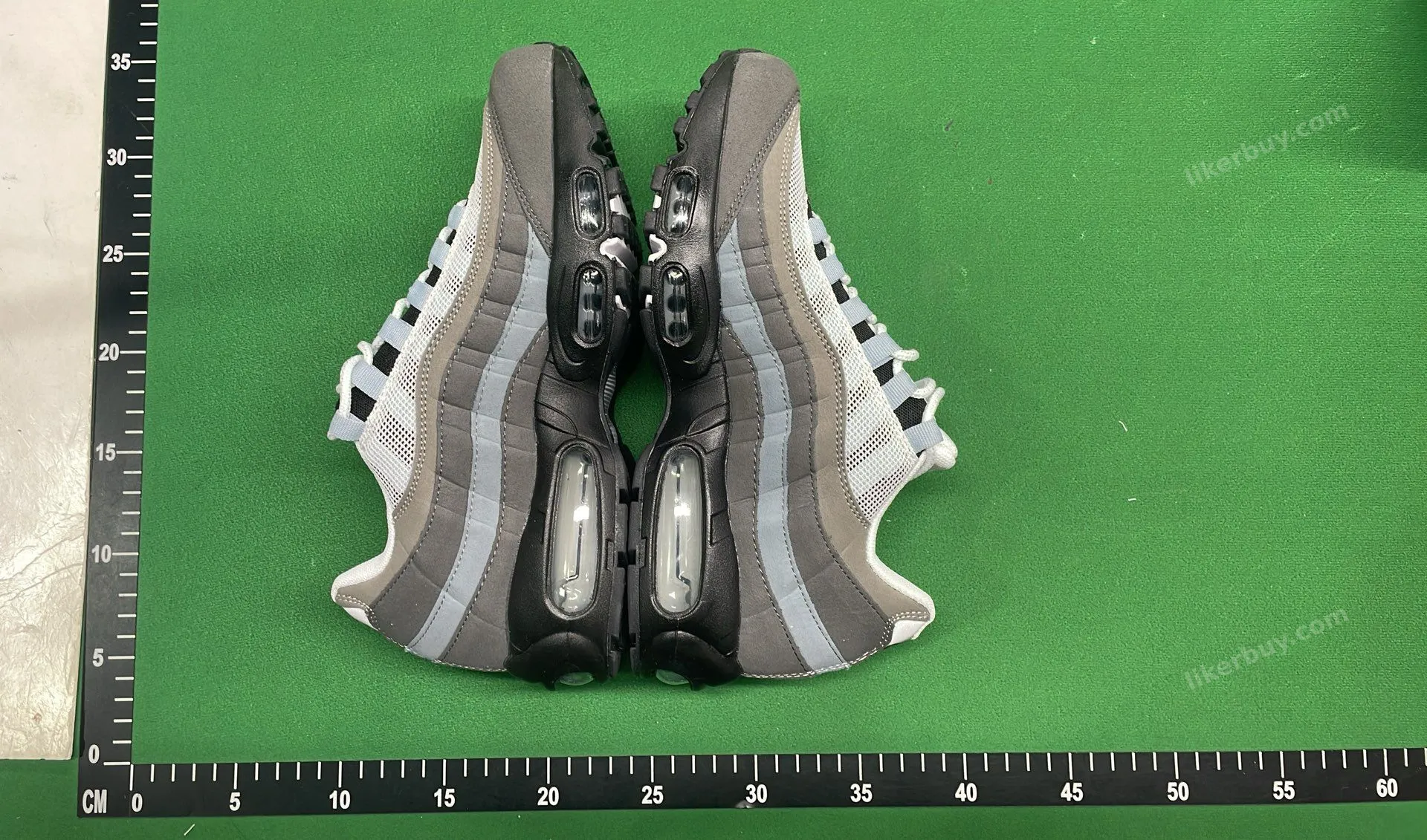 Nike air max95 shoes product reference 3