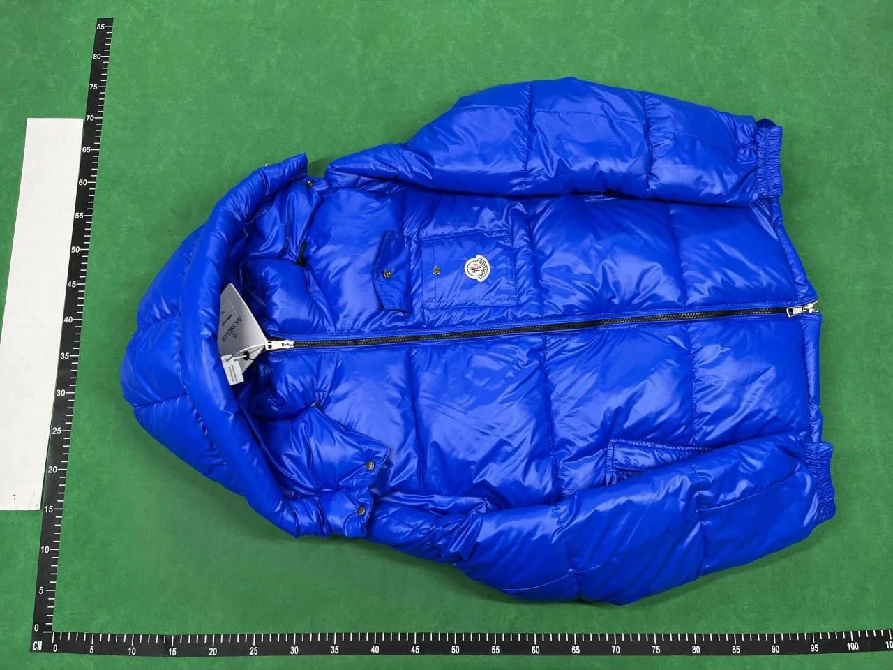 Moncler down NFC QC photo