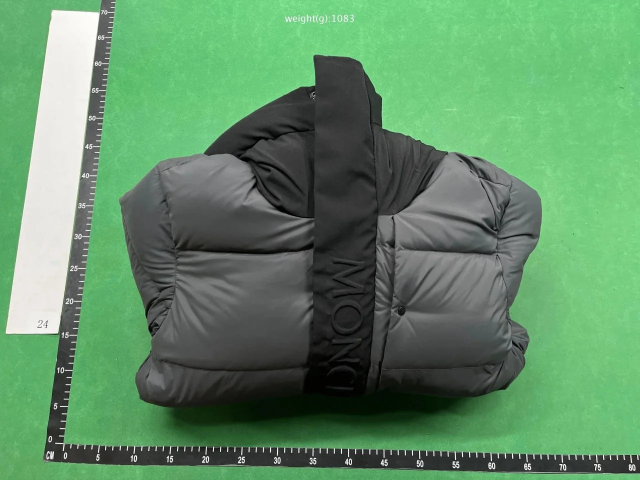 Moncler Down jacket QC photo