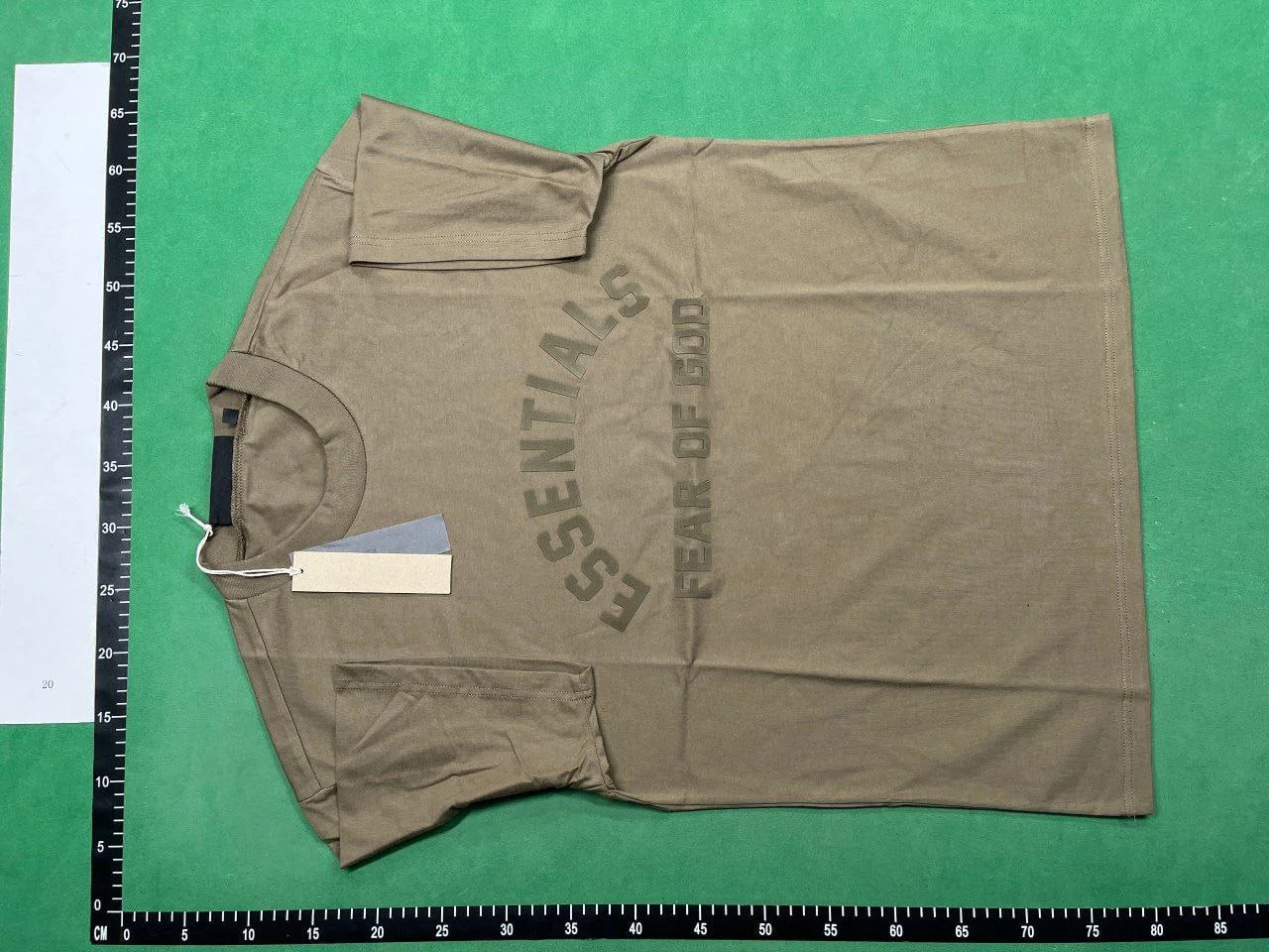 ESSENTIALS QC photo