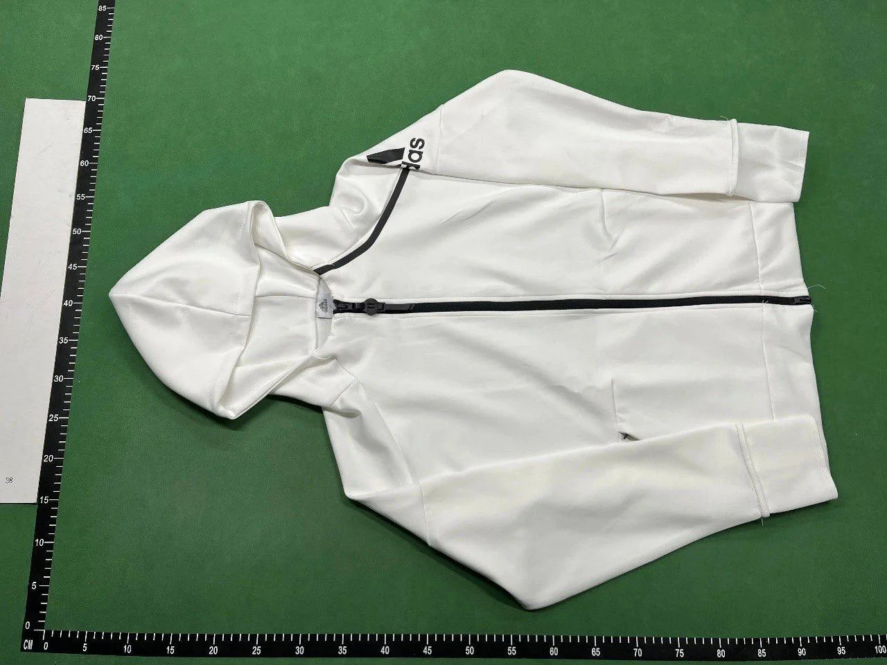 Adidas Sportswear QC photo