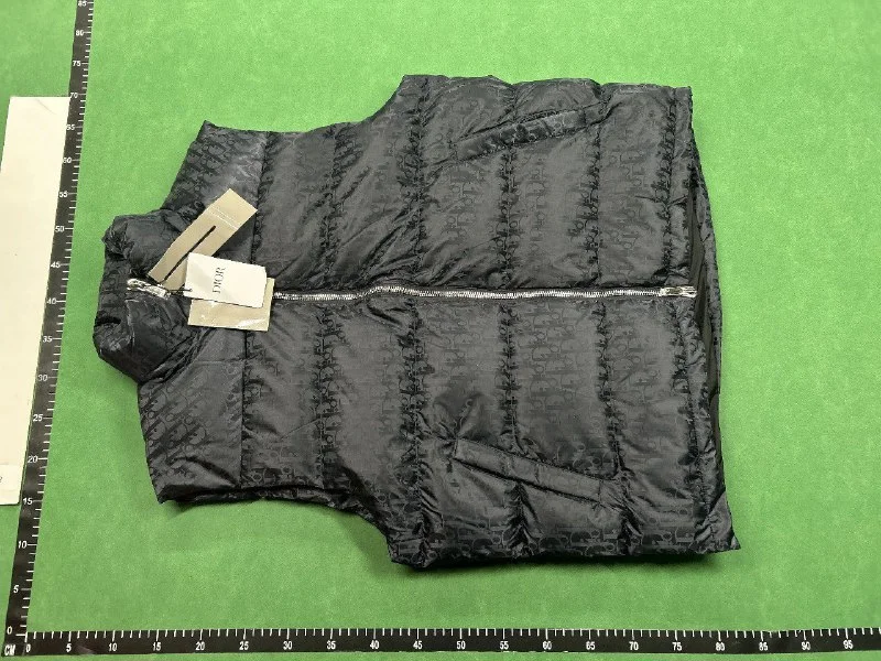 DIOR vest QC photo
