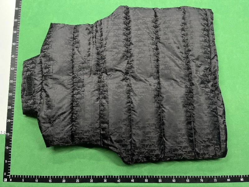 DIOR vest QC photo