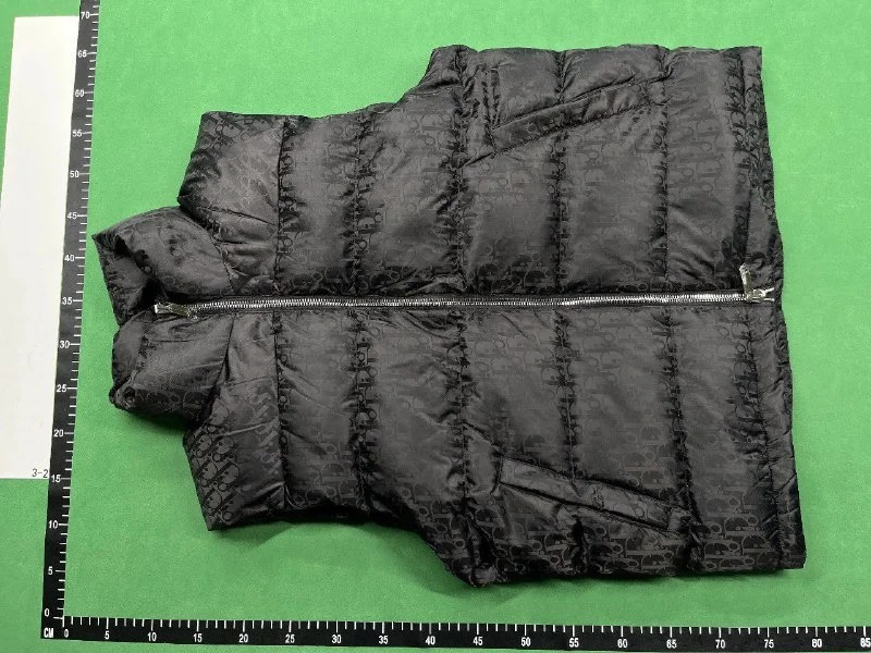 DIOR vest QC photo