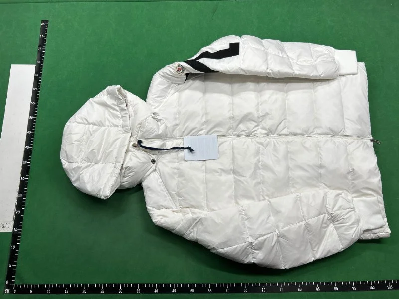 Moncler(+13 color) QC photo