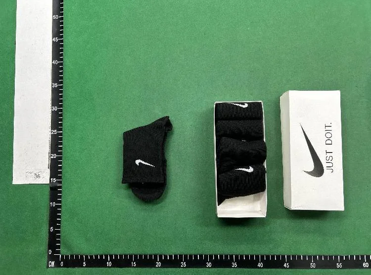 Nike socks QC photo