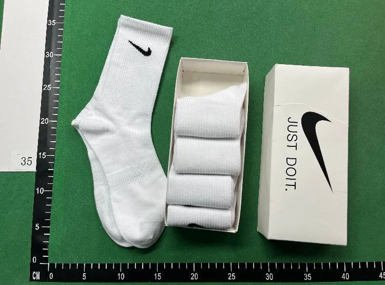 Nike socks QC photo