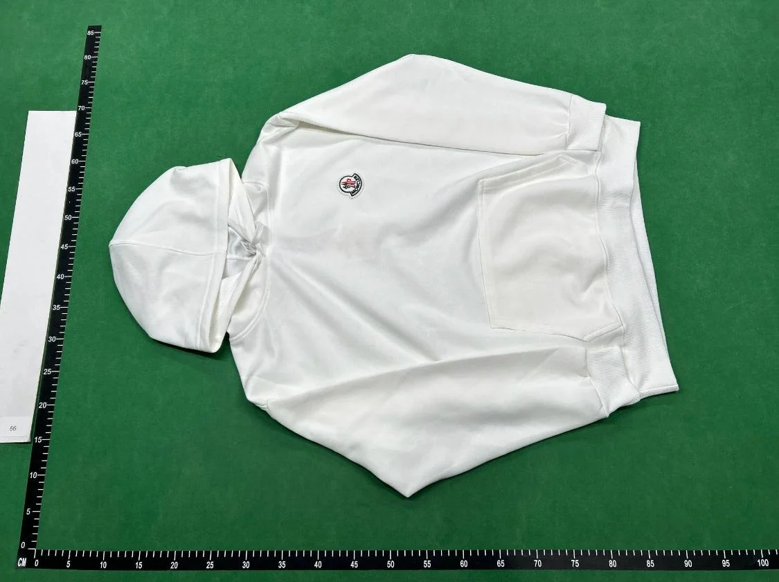 Moncle hoodie QC photo