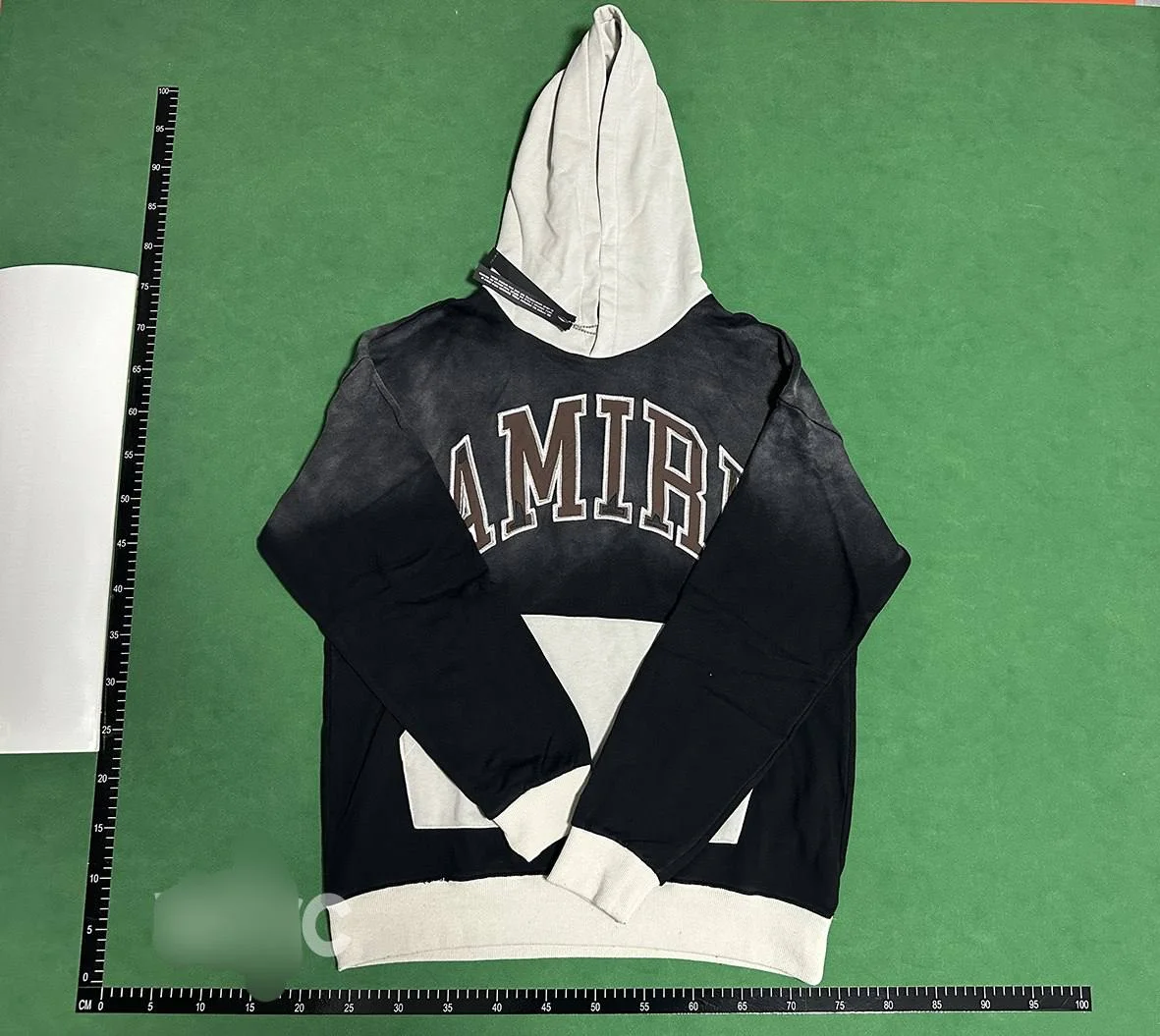 Amiri Hoodie QC photo