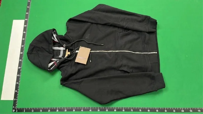 Burberry hoodie QC photo