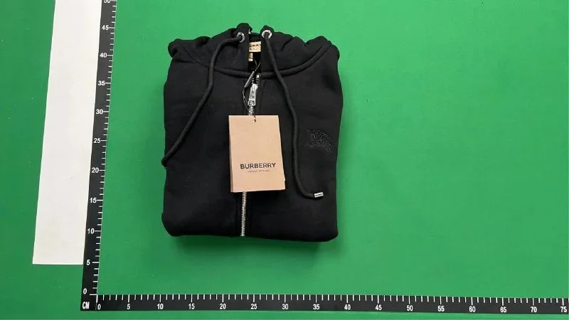 Burberry hoodie QC photo
