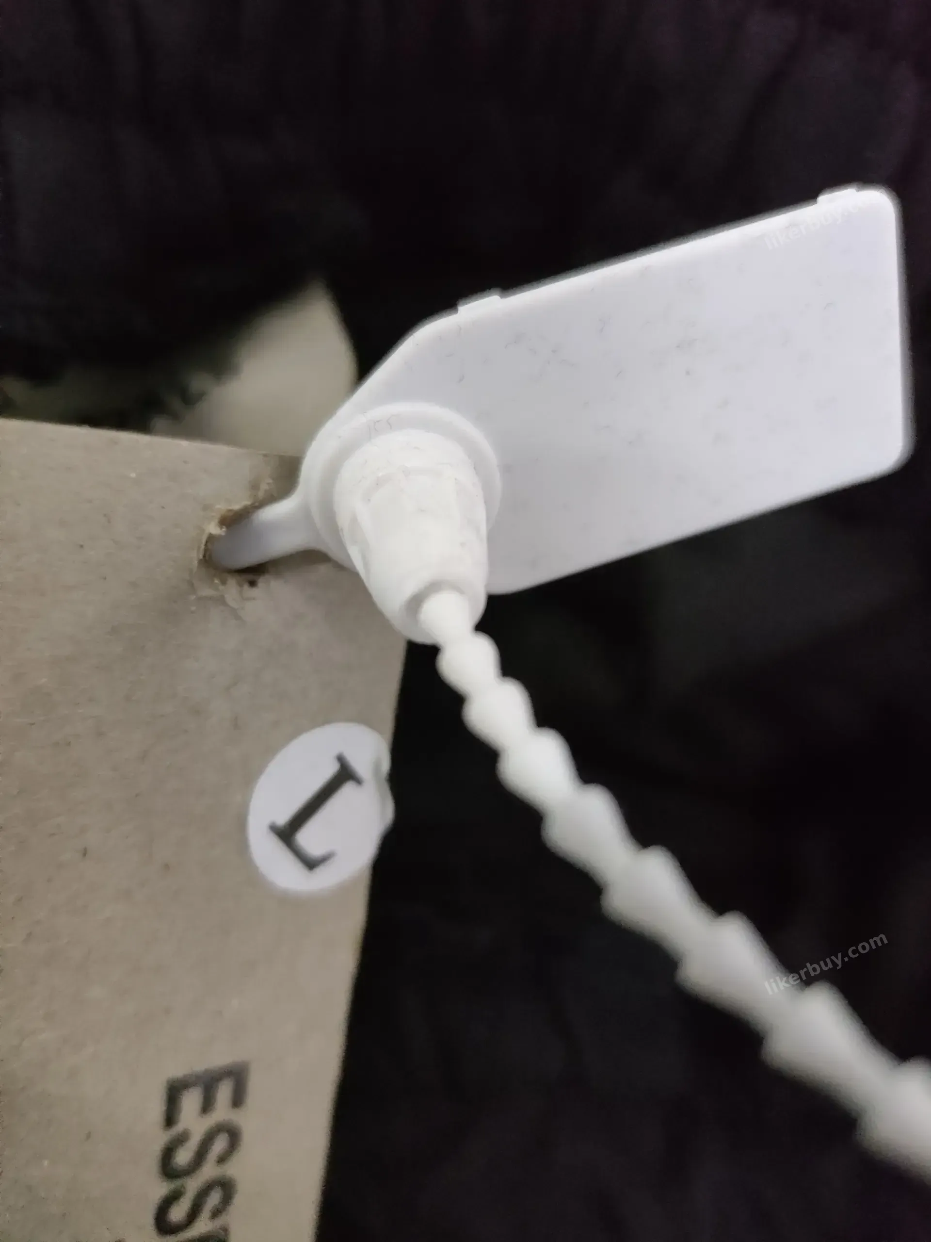 Essential hoodies product reference 2
