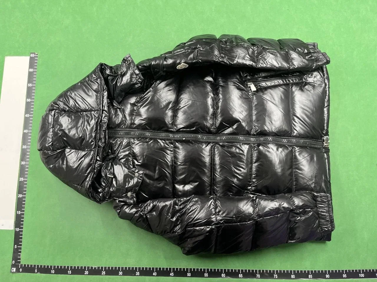 Designer down jacket QC photo