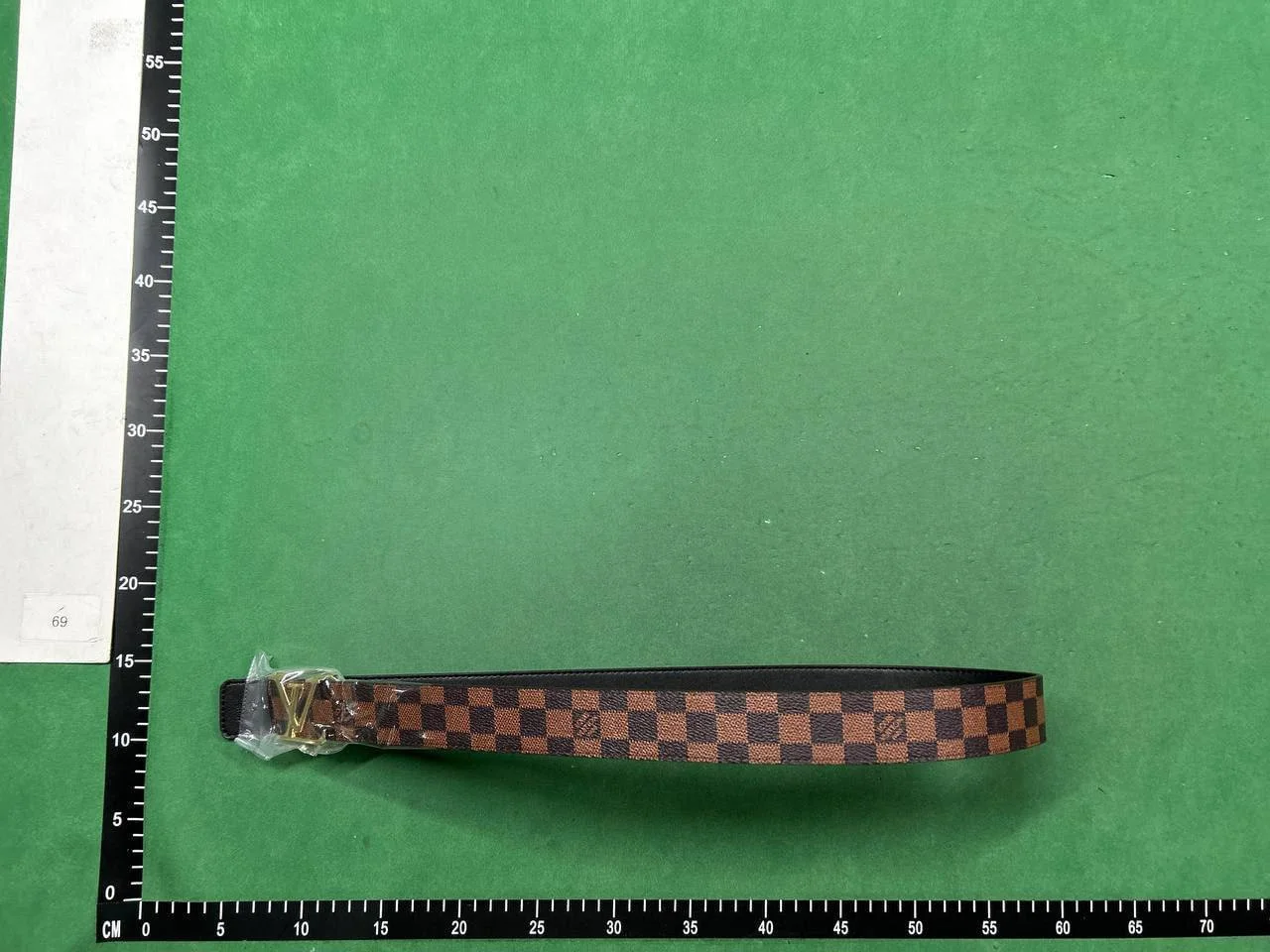LV belts QC photo