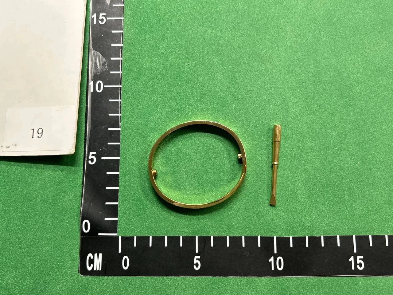 Cartier bracelet QC photo