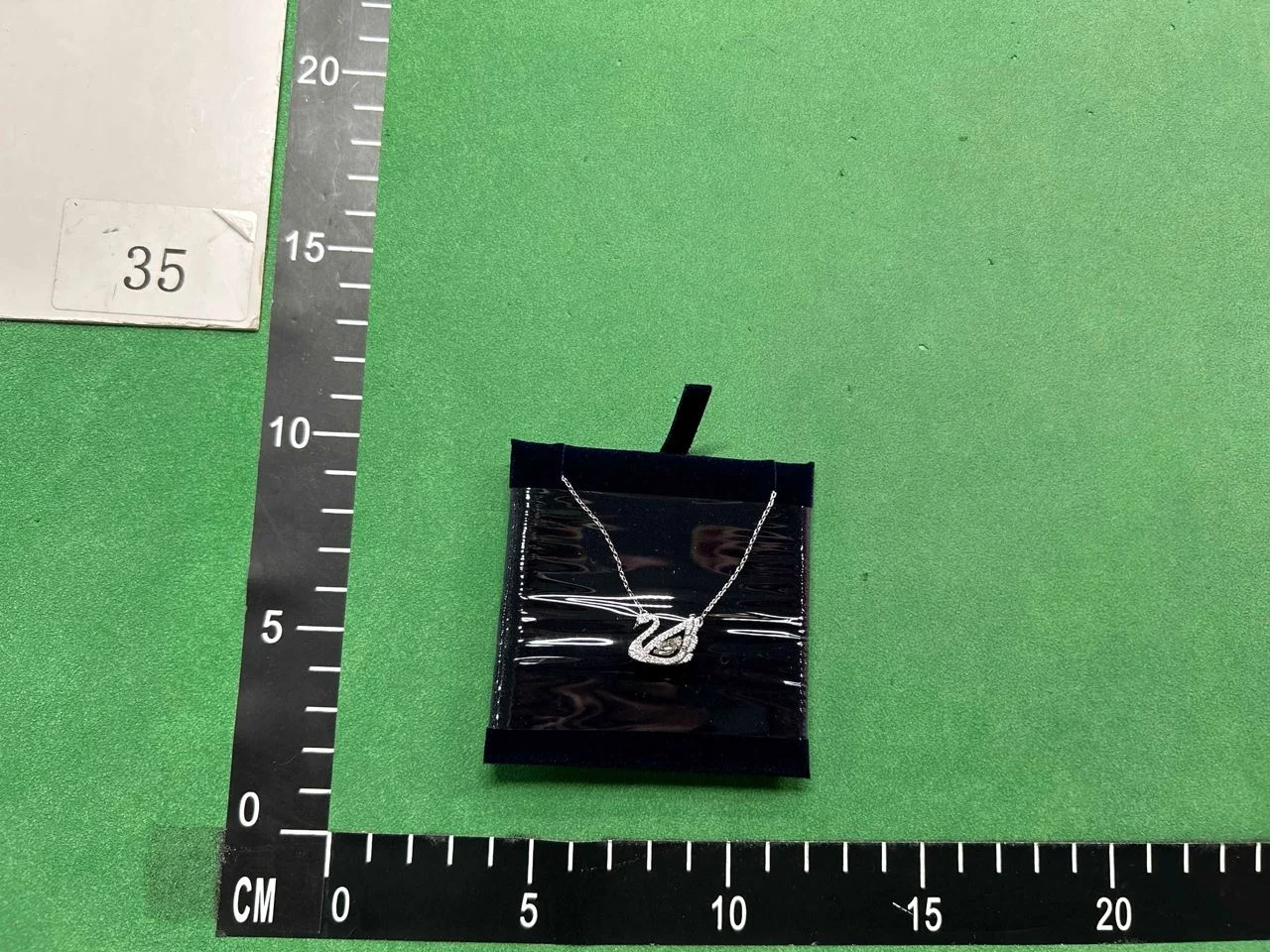Swarovski Necklace QC photo