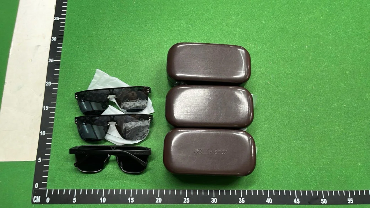 Louis Vuitton Sunglasses QC photo