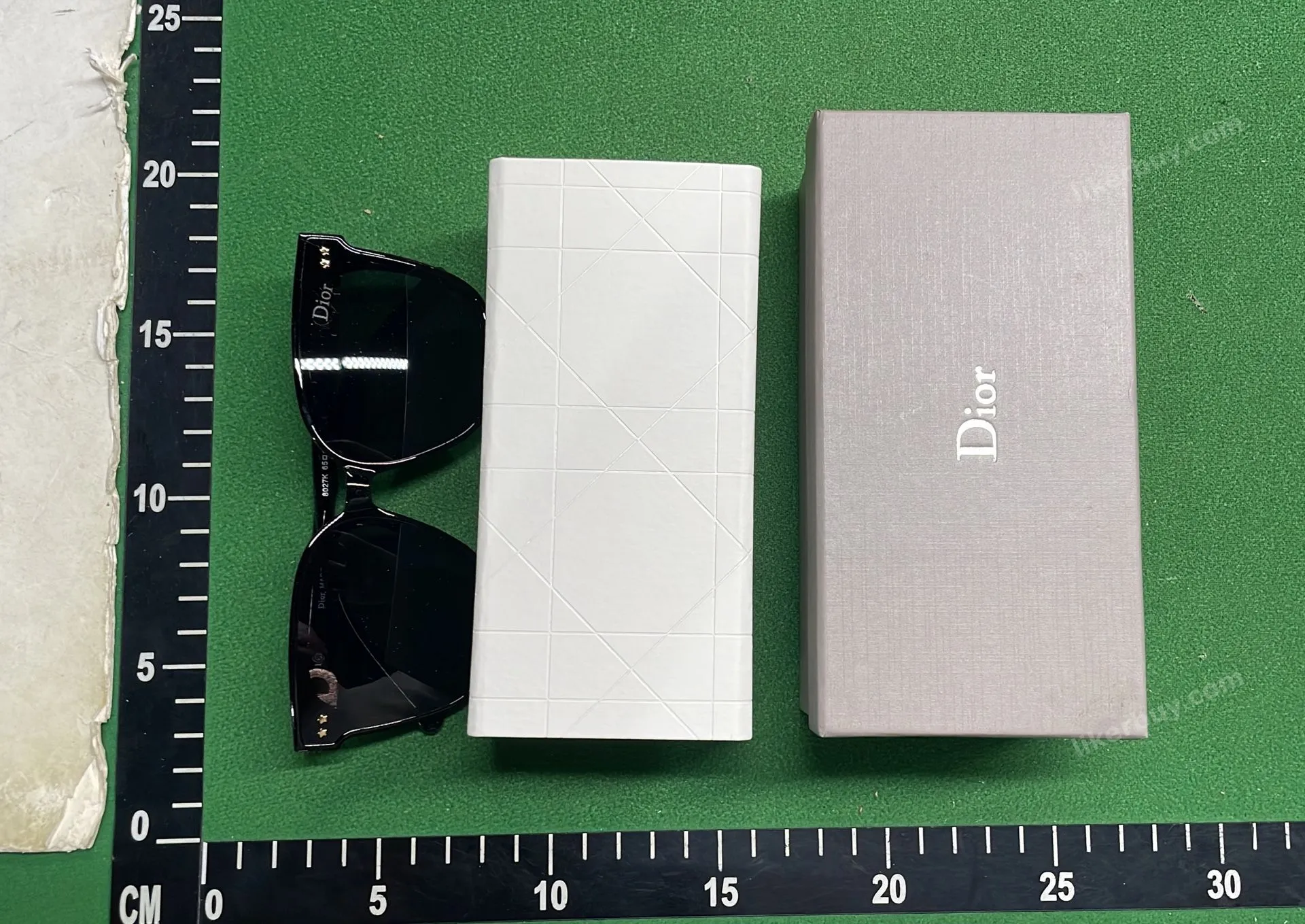 Louis Vuitton Sunglasses product reference 4