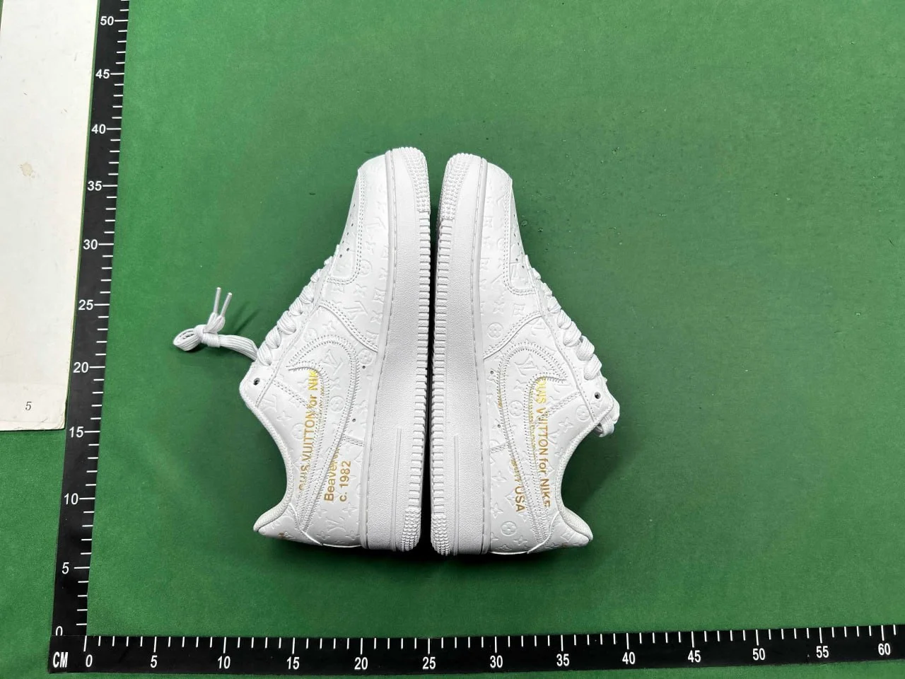 LV&nike QC photo