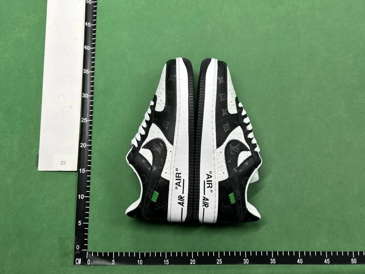 LV&nike QC photo