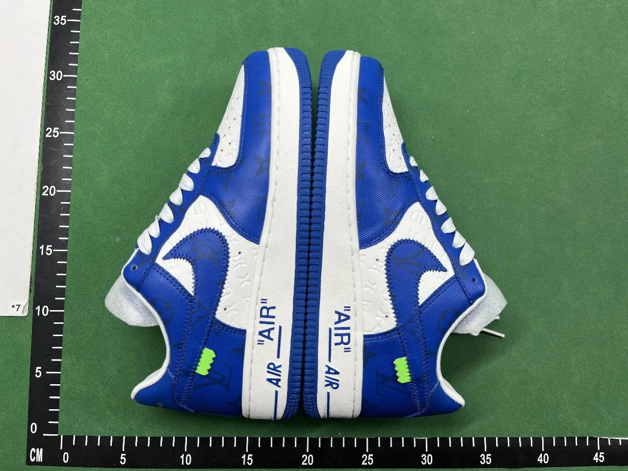 LV&nike QC photo