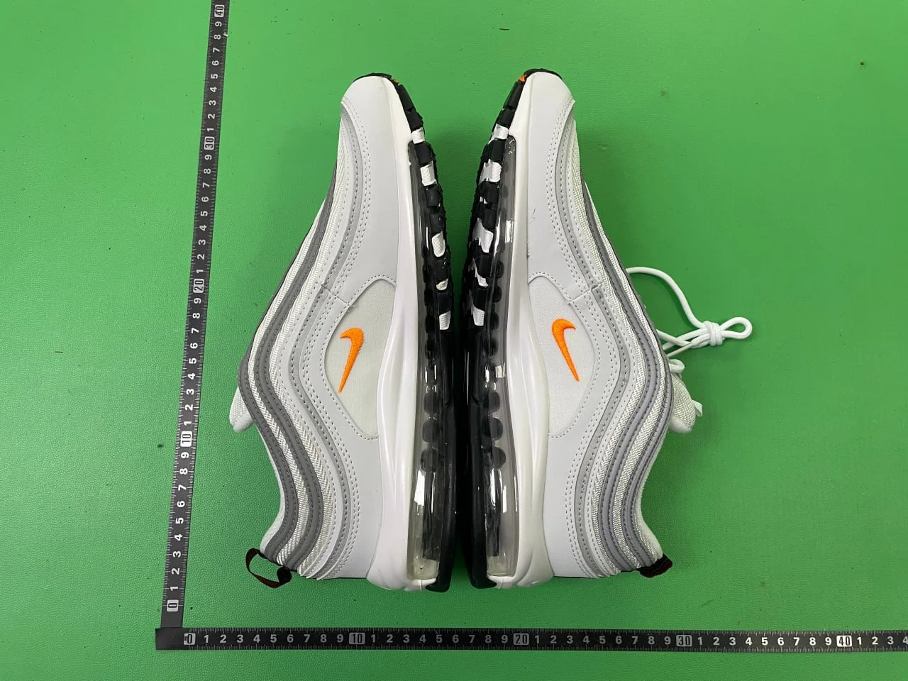 NIKE AIR MAX 97 QC photo