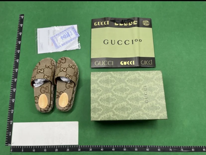gucci fendi slippers QC photo