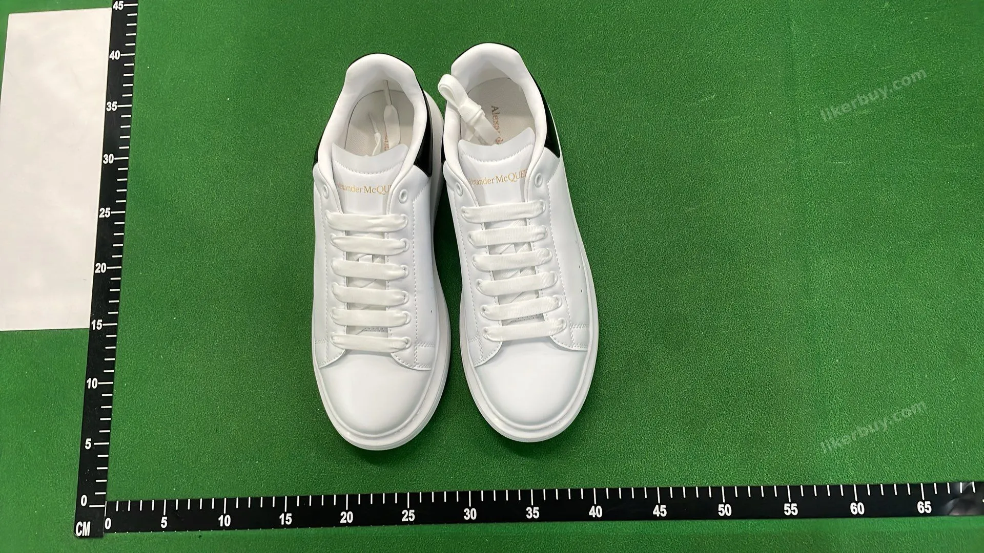 Alexander McQueen product reference 1