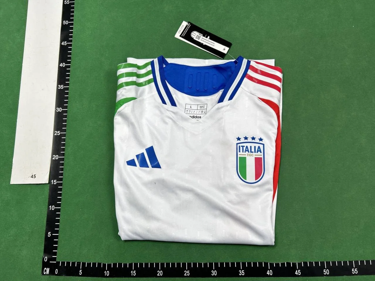 Italy jersey QC photo